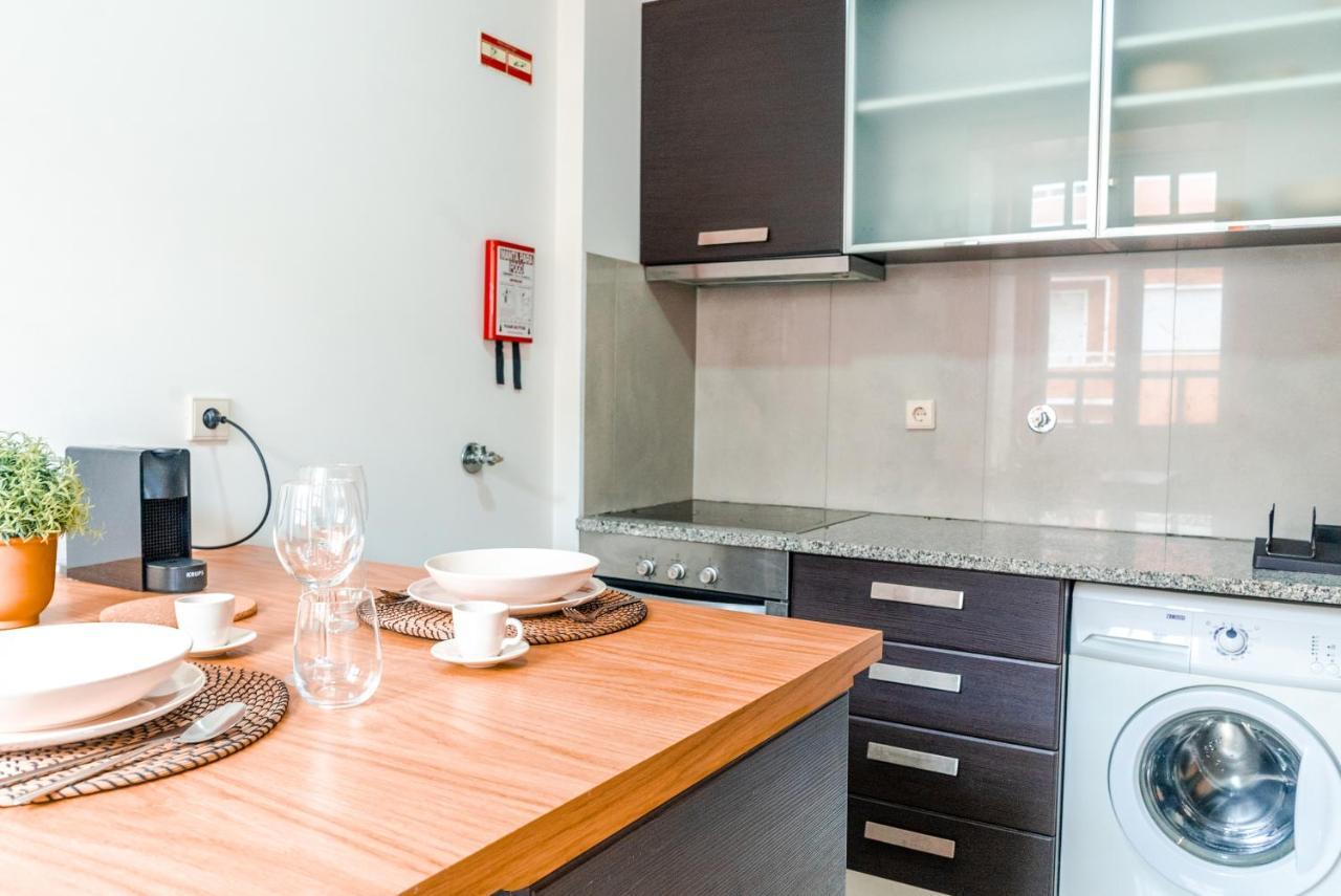 Cozy Studio In The Heart Of Lapa - 5Min Walk To Metro! Порту Экстерьер фото